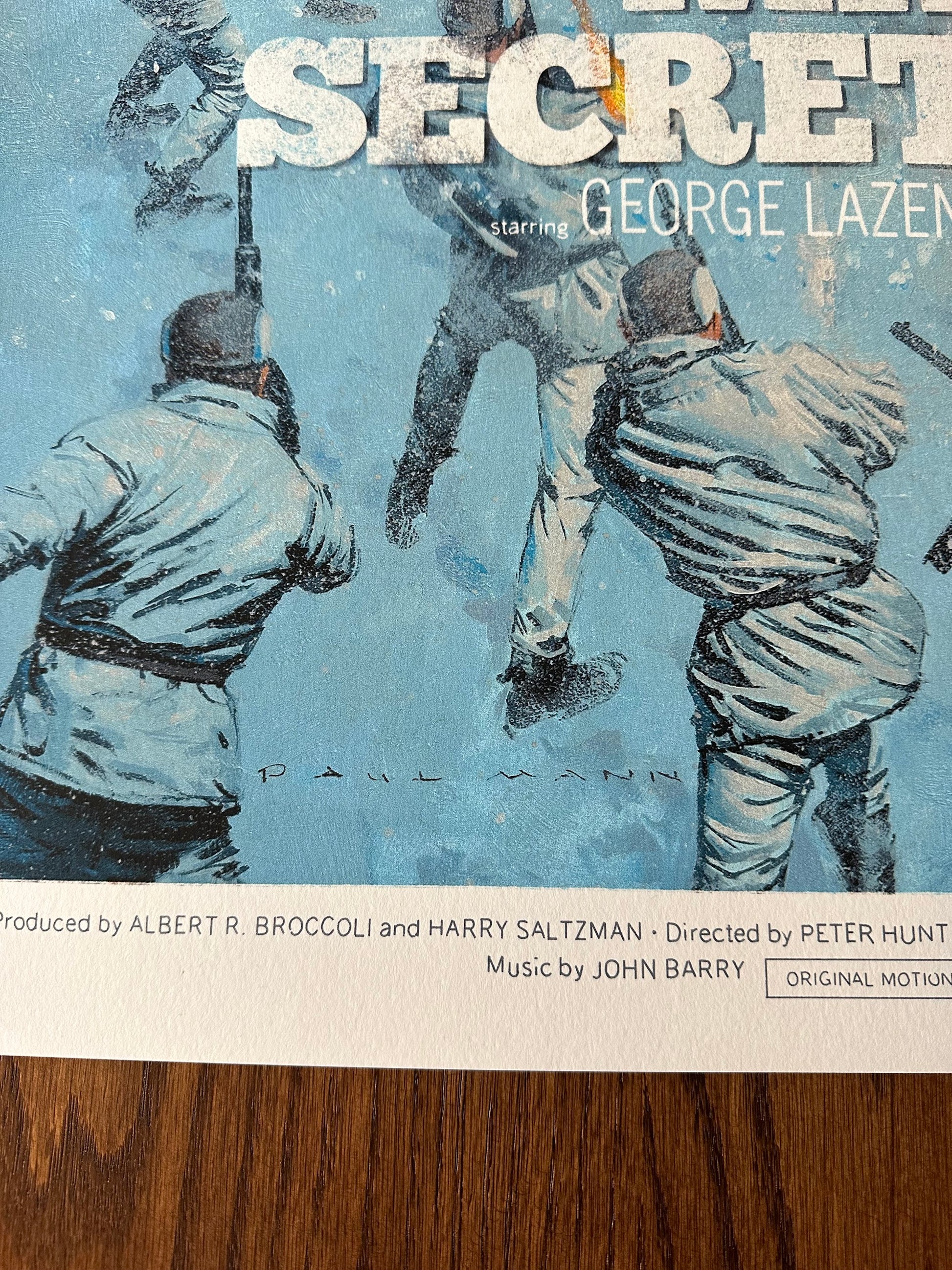 Paul Mann - On Her Majesty's Secret Service 24x36 movie poster - detail image 5